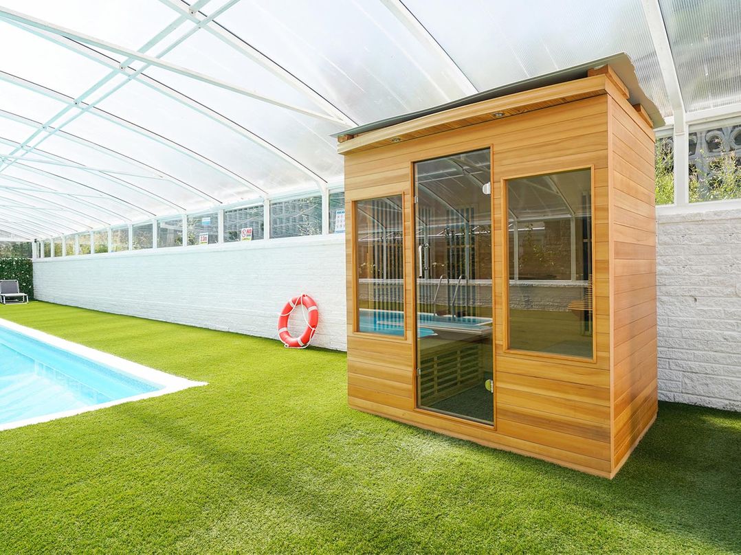 RentMySpaHome with Swimming Pool Hot Tub and Sauna