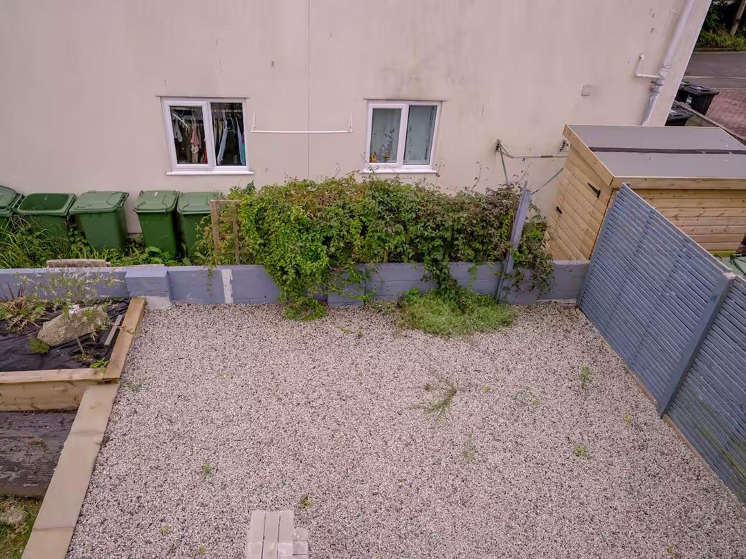 1 Bedroom Apartment Sleeps 2  Pets Welcome