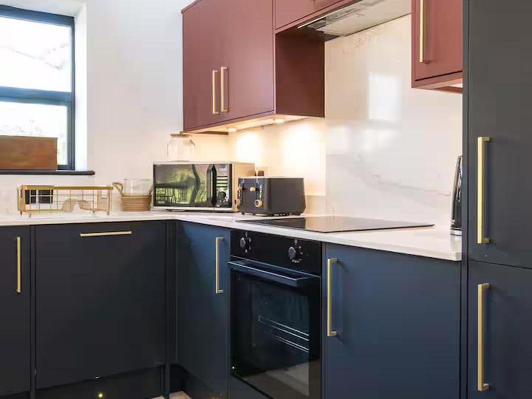 Aylesford House Sleeps 2 and 1 infant Parking