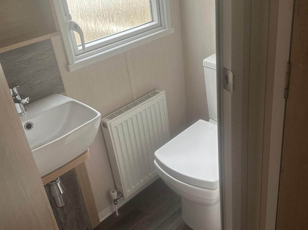 Charming Caravan in beautiful Seton Sands