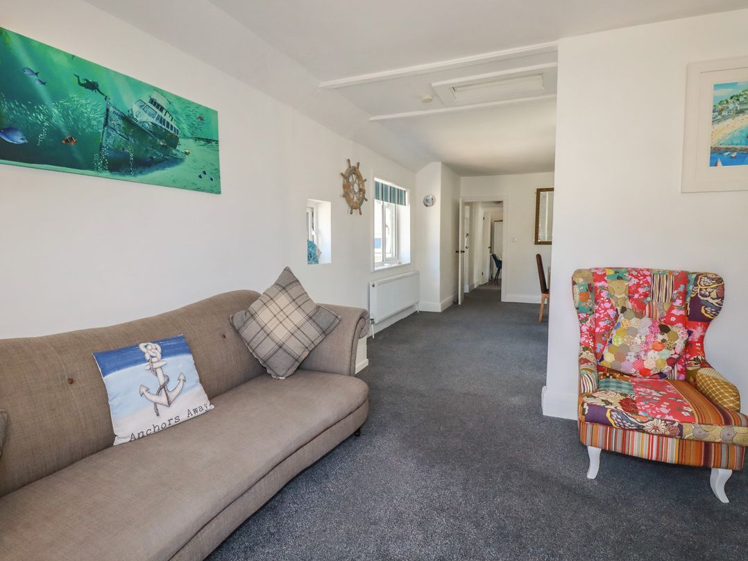 Harbourside Retreat