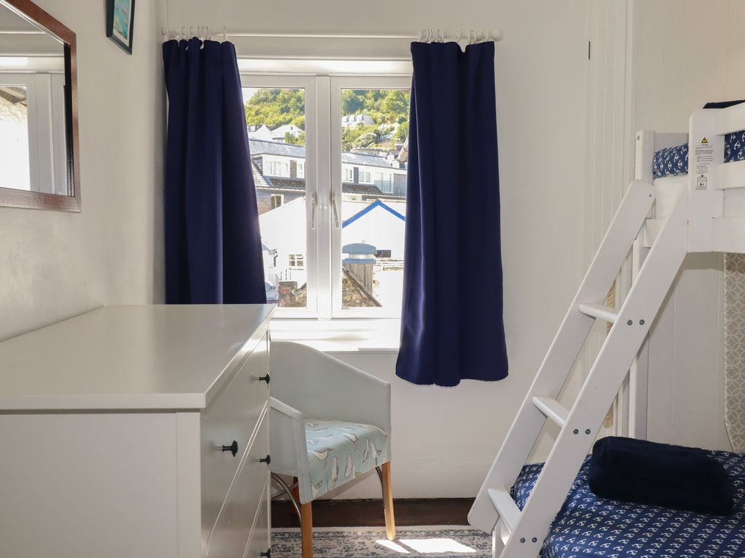 Harbourside Retreat