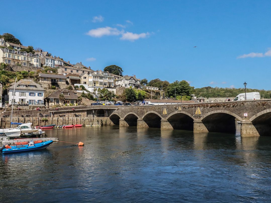 Harbourside Retreat