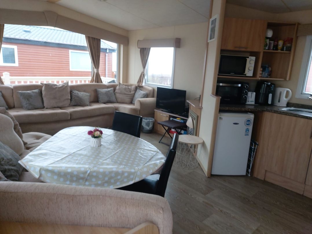 Golden Sands FSB38