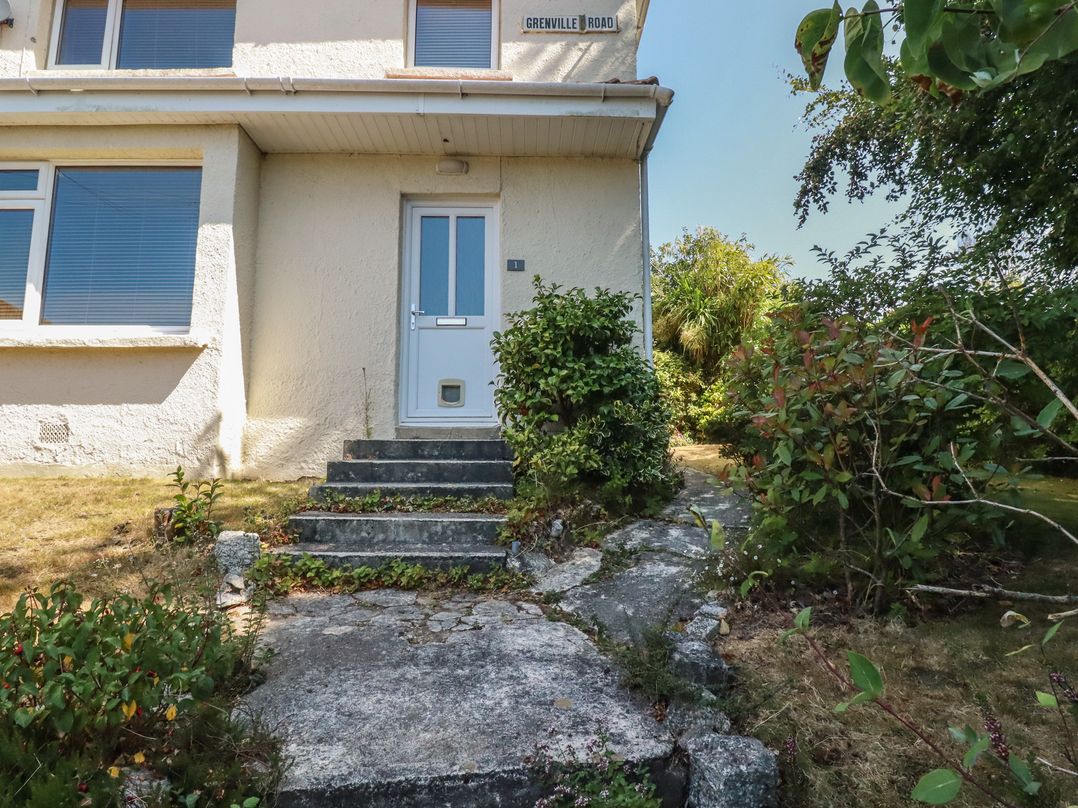 1 Grenville Road