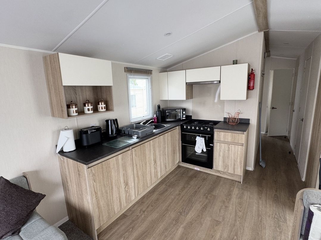 Golden Sands Holiday Park, H124