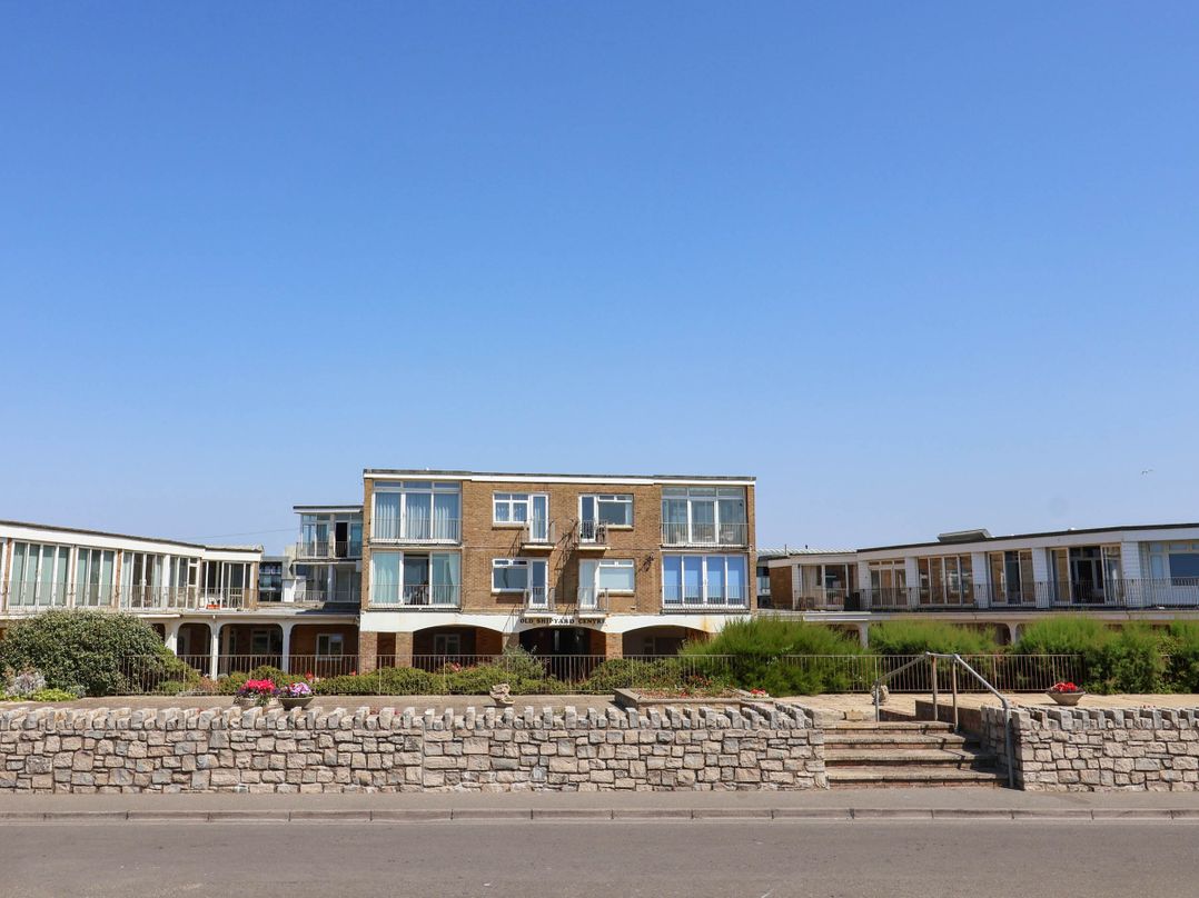 16 Old Shipyard Centre