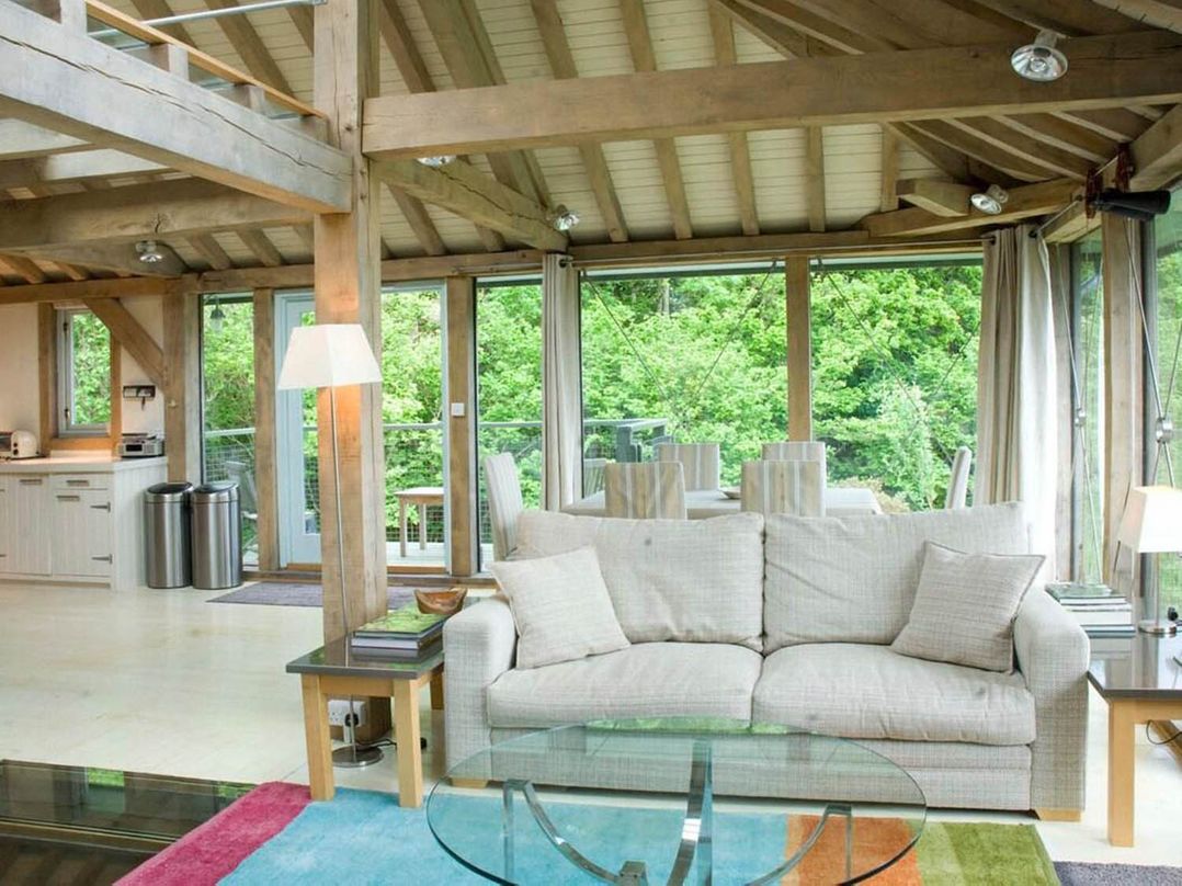 Tigh na Mara Sleeps 4 Sea Views Pet Friendly