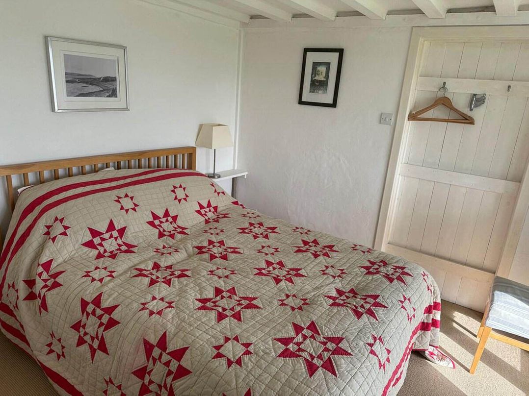 Tigh na Mara Sleeps 4 Sea Views Pet Friendly