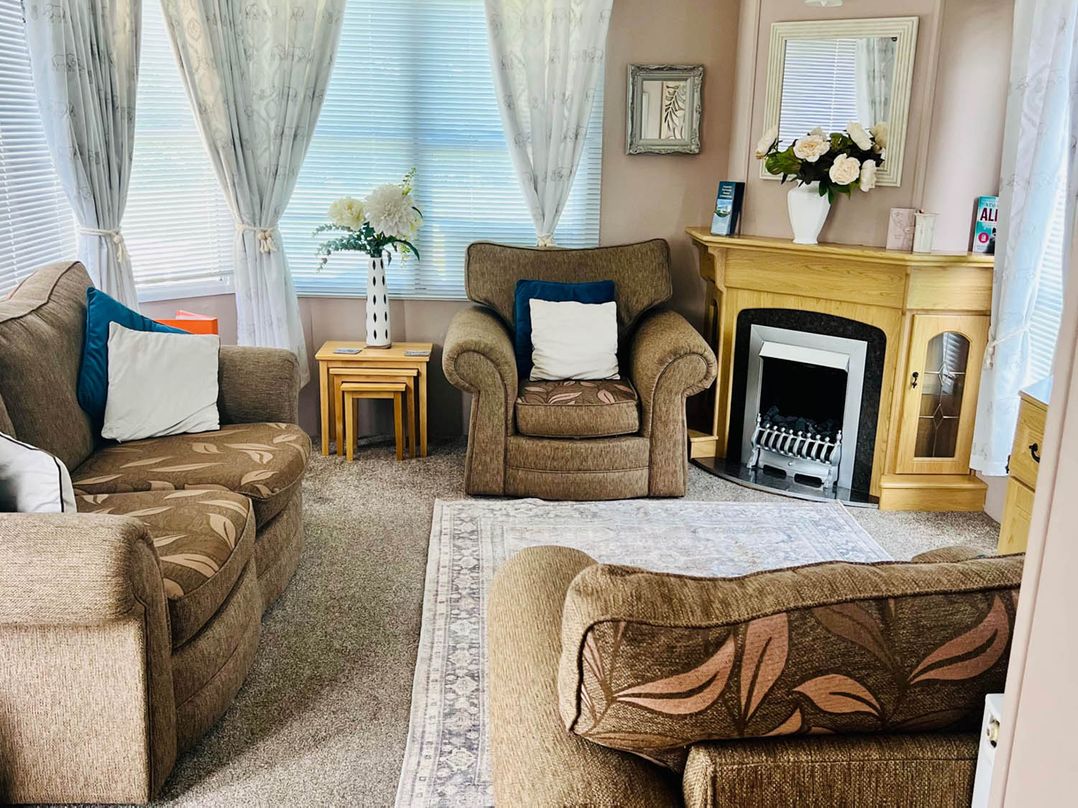 Sea Breeze A Beautiful 3 Bed Pet Friendly Retreat
