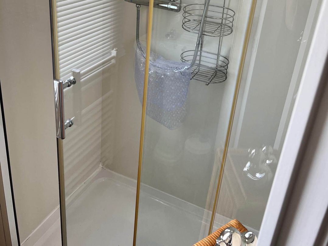 Sea Breeze A Beautiful 3 Bed Pet Friendly Retreat