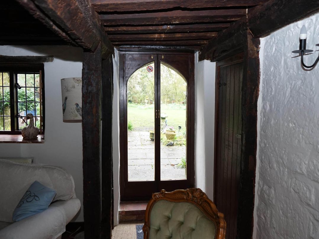 Historic 2Bed Traditional Countryside Retreat