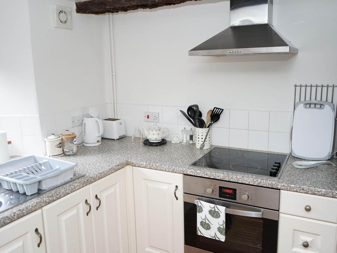 Historic 2Bed Traditional Countryside Retreat