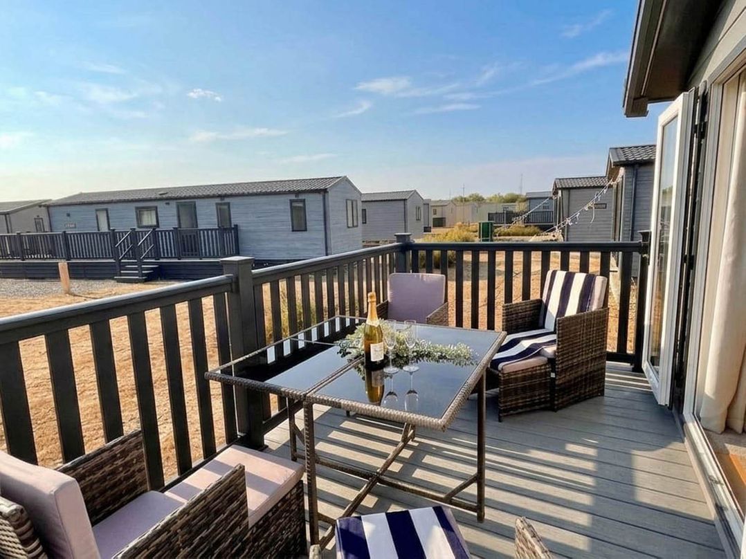 Lovely Holiday Home On Waxham Sands