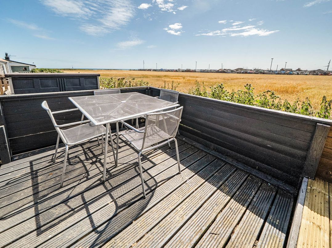 2Bed Chalet Sleeps 5 Dogs Free Parking SeaView