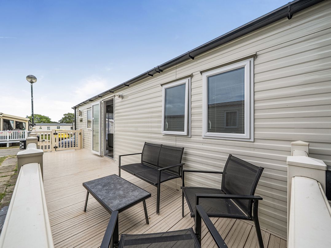 Primrose Valley 3Bed Caravan Sleeps 8 Pets Ok