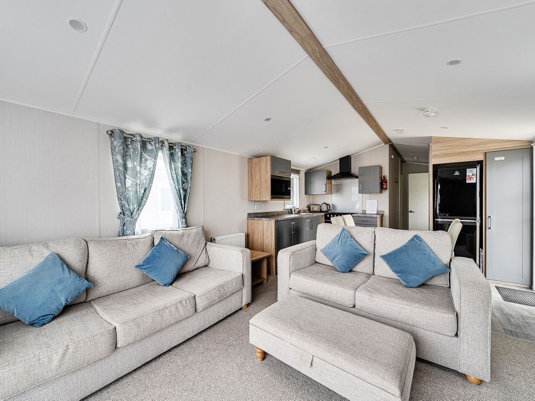 Primrose Valley 3Bed Caravan Sleeps 8 Pets Ok