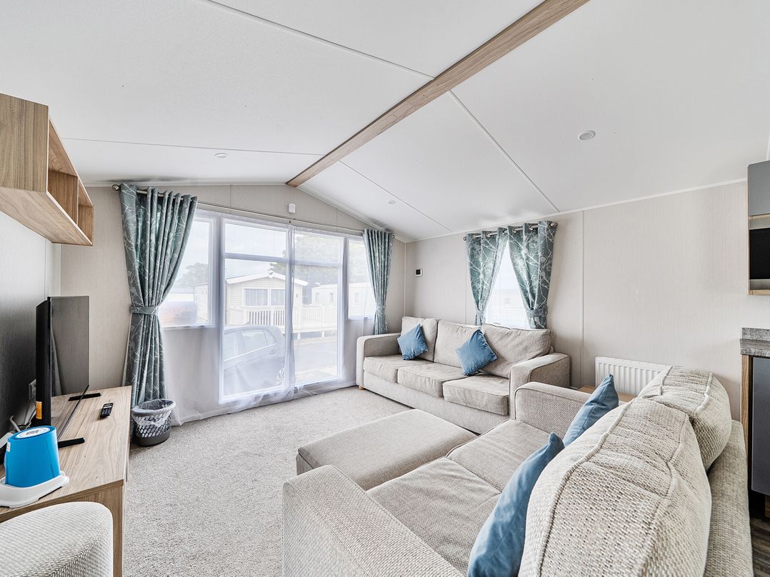 Primrose Valley 3Bed Caravan Sleeps 8 Pets Ok