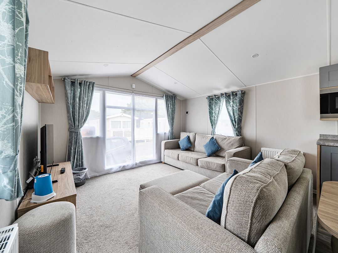Primrose Valley 3Bed Caravan Sleeps 8 Pets Ok