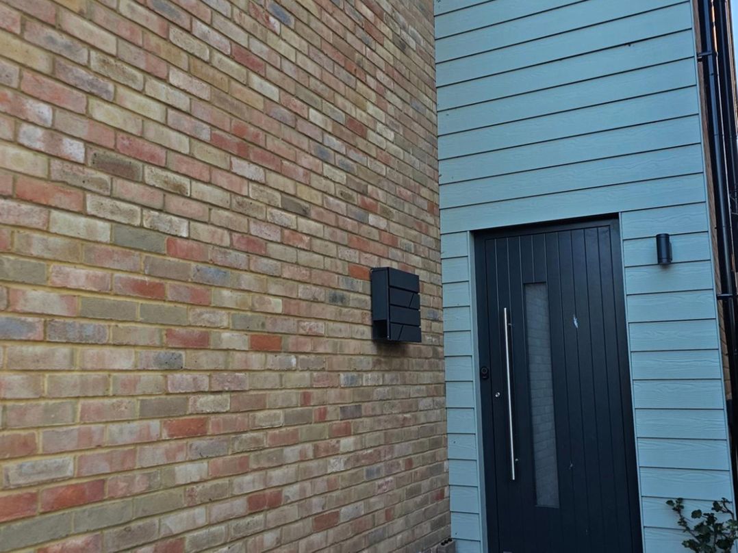 5 Bed Sleeps 7 New Build Detached Property