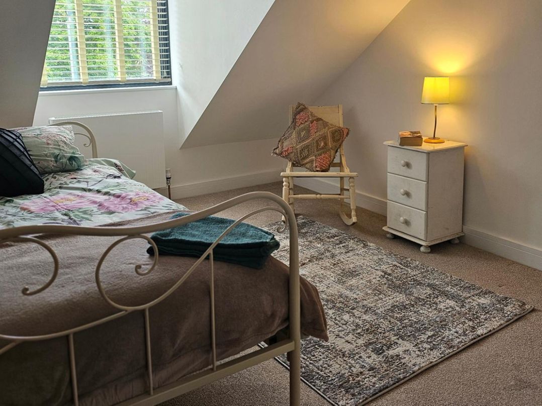 5 Bed Sleeps 7 New Build Detached Property