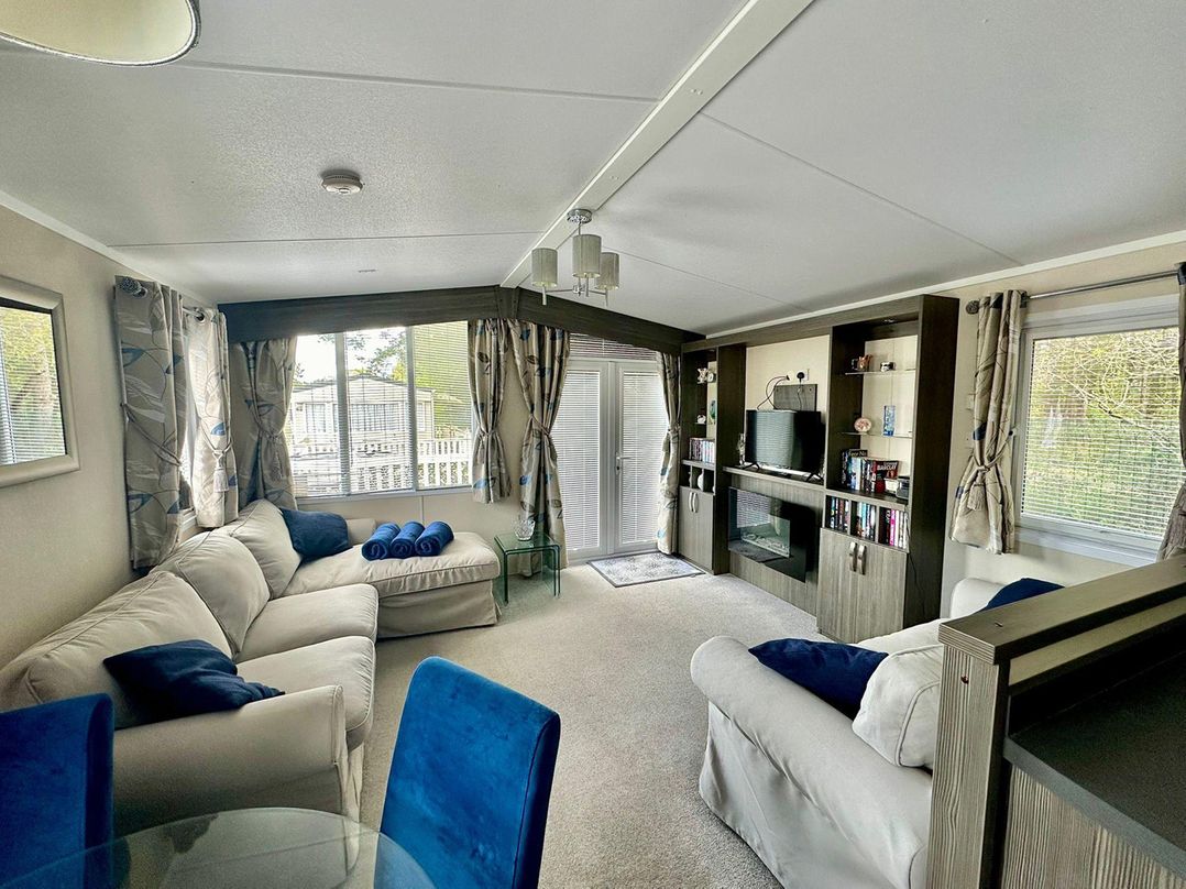 2Bed Ringwood Cabin  incl Park Pass SelfCheckin