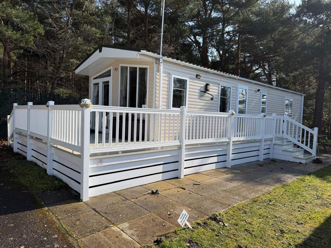 2Bed Ringwood Cabin  incl Park Pass SelfCheckin