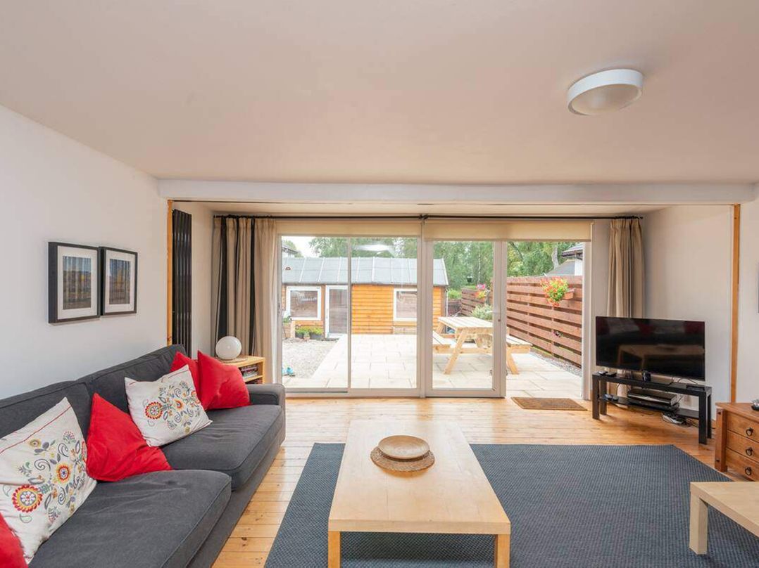 2bed Cottage Private garden Freeparking