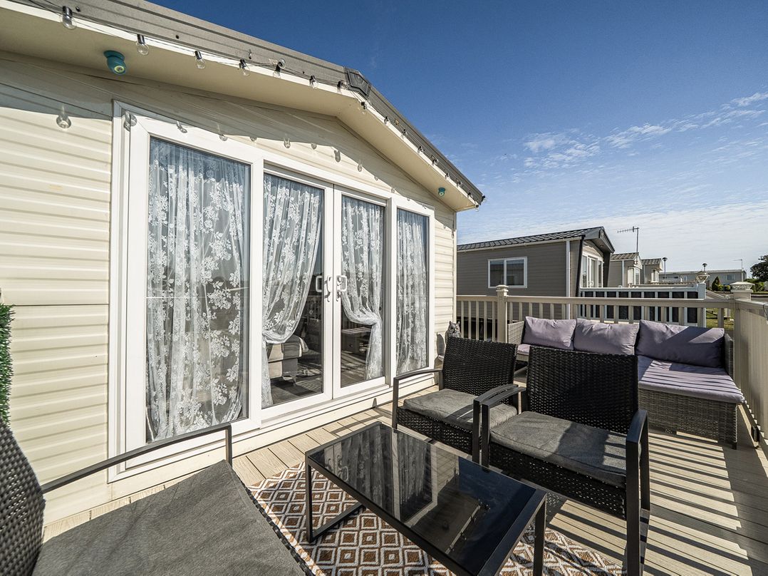 Cayton Bay Holiday Park Kestrel40