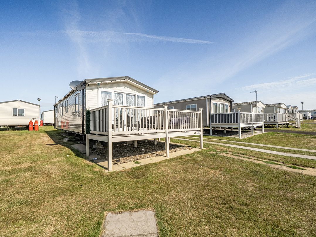 Cayton Bay Holiday Park Kestrel40