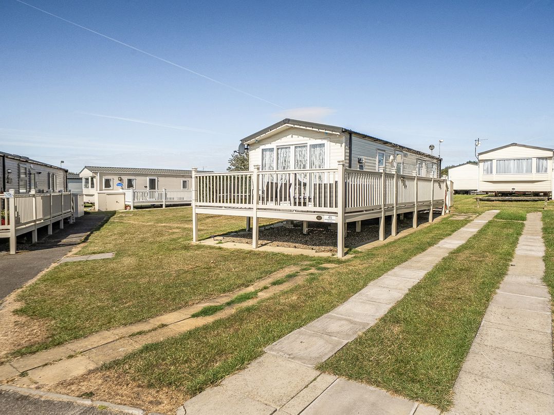 Cayton Bay Holiday Park Kestrel40