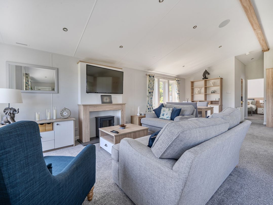 Atlantic Breeze Luxury Lodge sleep 6