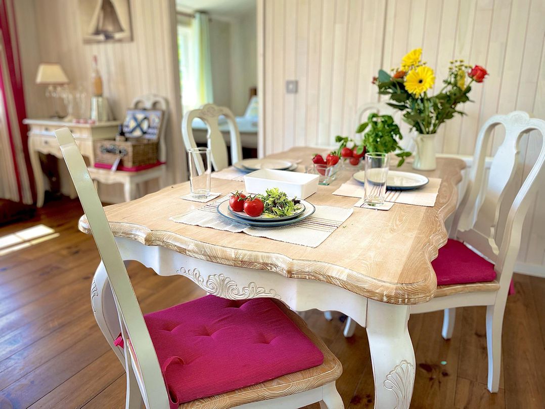Stunning Sleeps 6 Luxury Lodge Pets Mercia Marina