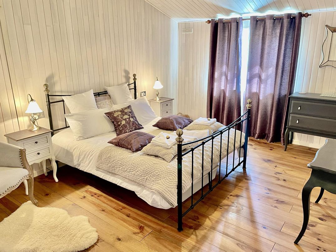 Stunning Sleeps 6 Luxury Lodge Pets Mercia Marina