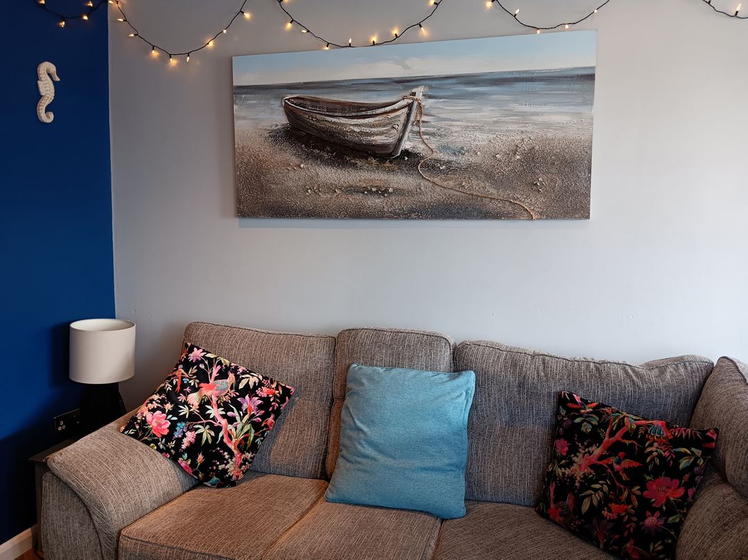 Seahorse Chalet Sleeps 6 Pets Log Burner Beach