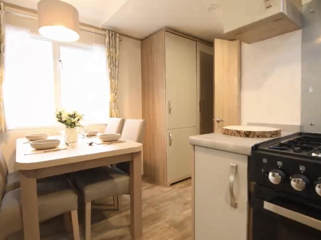 Coopers Beach 3Bed Caravan Sleeps 8 Pets Ok