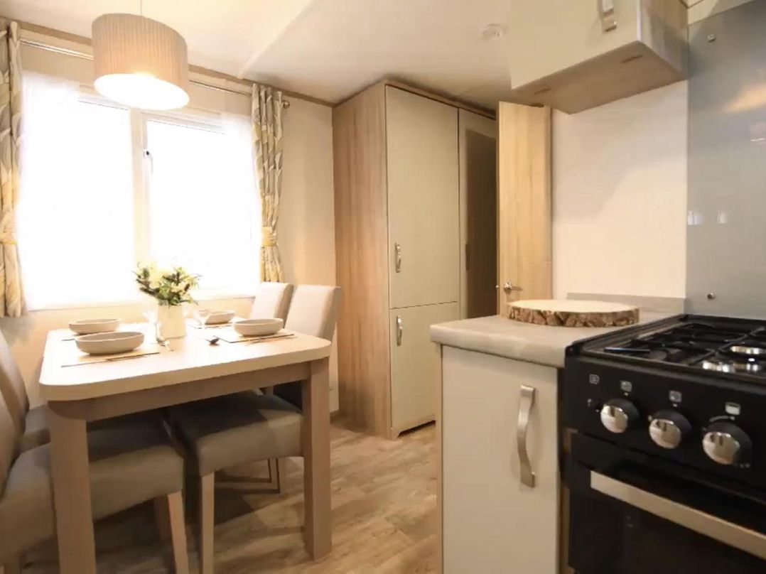 Coopers Beach 3Bed Caravan Sleeps 8 Pets Ok