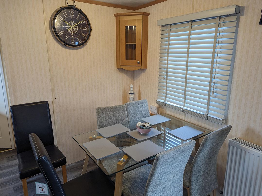 Beach House Dog Friendly Anderby Creek