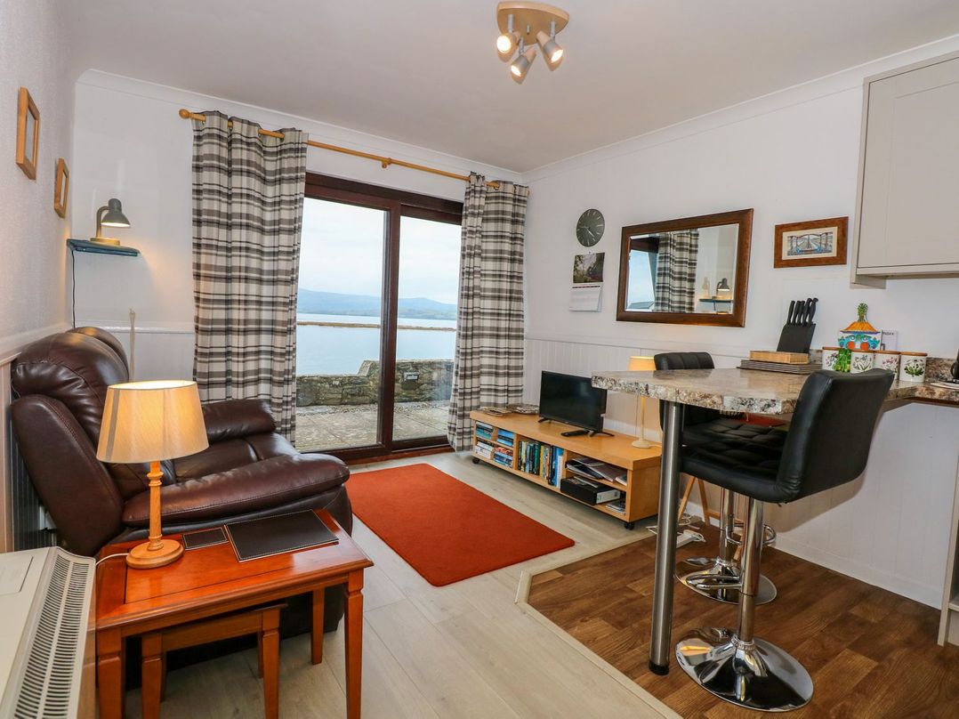 Aldena  12a South Snowdon Wharf