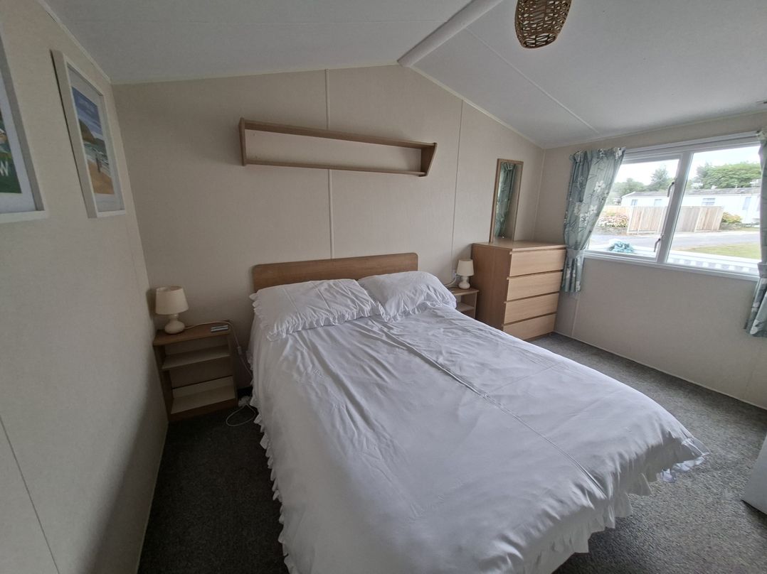 Demelza (B34) Seven Bays Holiday Park