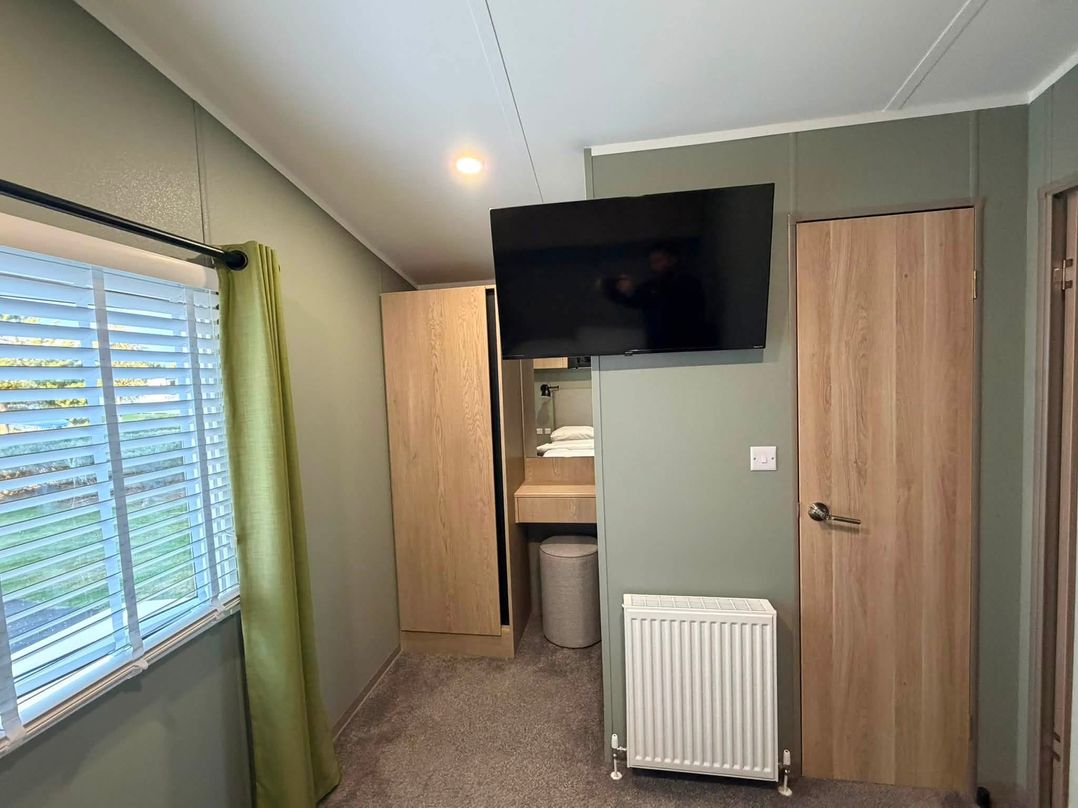 Haggerston Castle - Lakeside Retreat