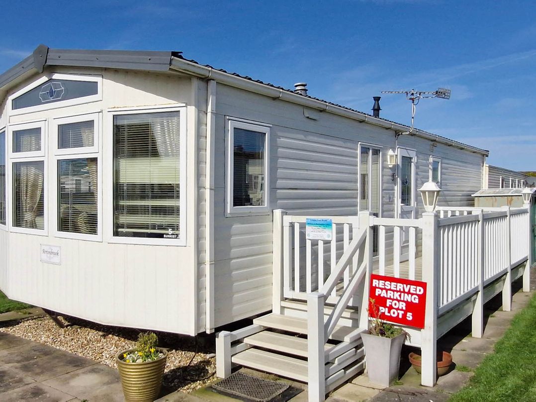 Beachcomber Cabin Dog Friendly Anderby Creek