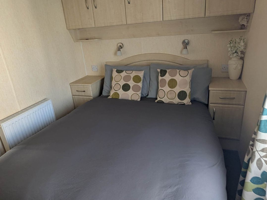 Beachcomber Cabin Dog Friendly Anderby Creek