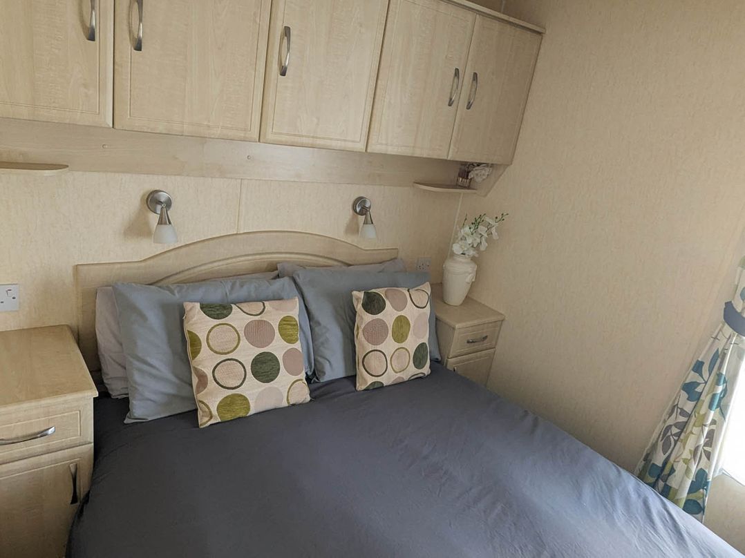 Beachcomber Cabin Dog Friendly Anderby Creek