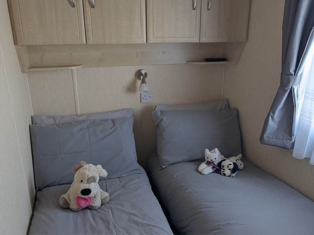 Beachcomber Cabin Dog Friendly Anderby Creek