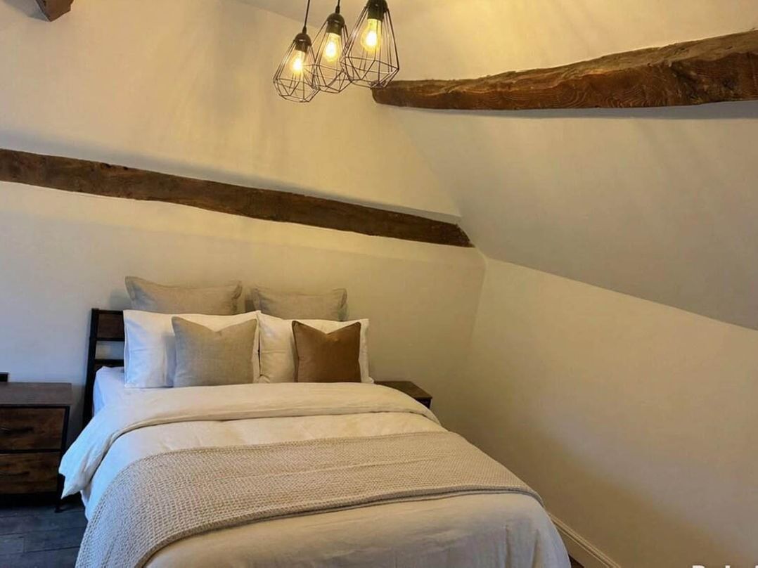 Peaceful 3 Bed Cottage in Lower Pendock