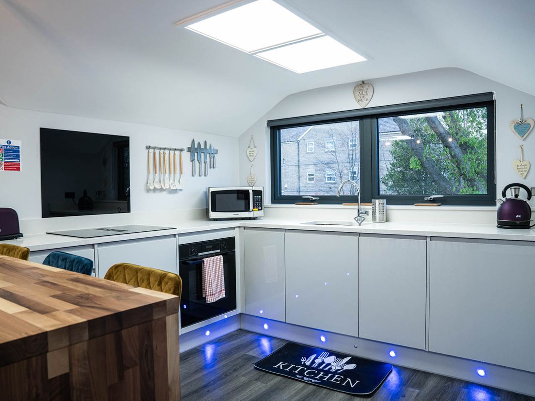 Annex  2 Bed  Sleeps 4 Parking