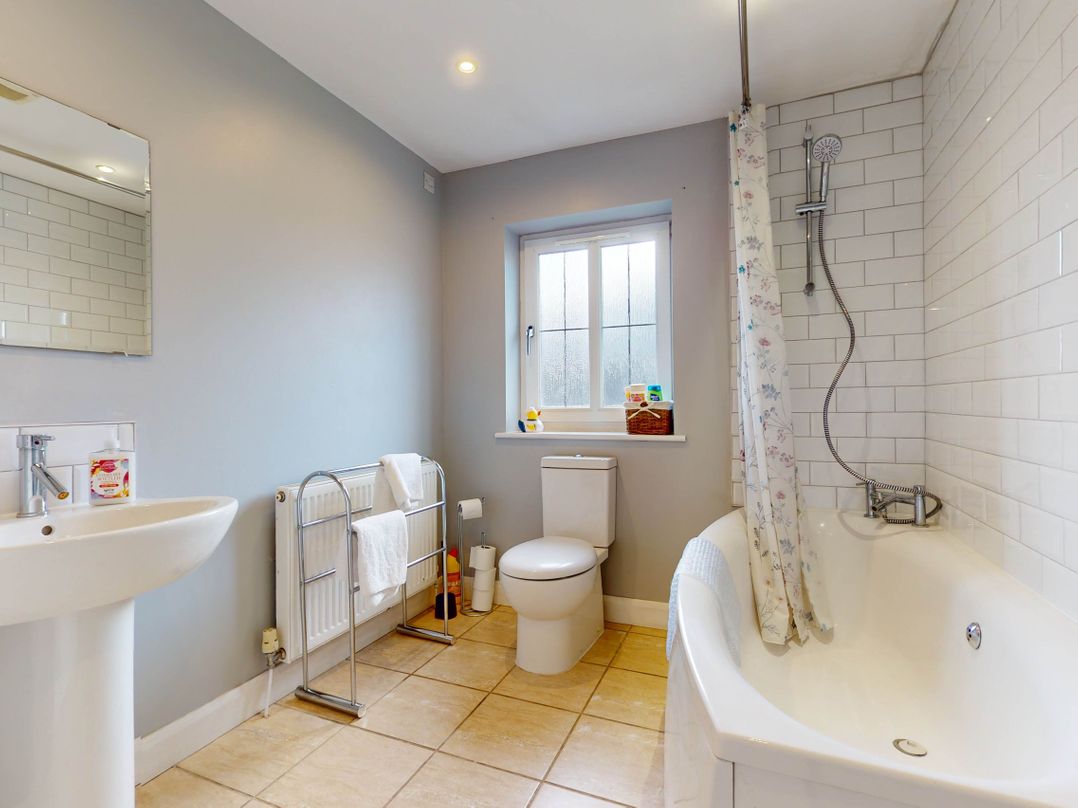 5 Bedroom Home Sleeps 16 Ideal for Groups
