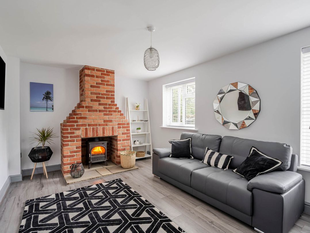 Detached House in Quiet Village Pets Allowed