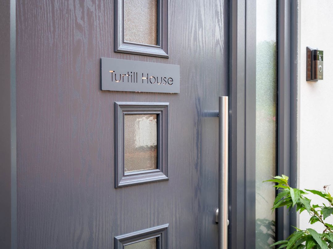 Detached House in Quiet Village Pets Allowed